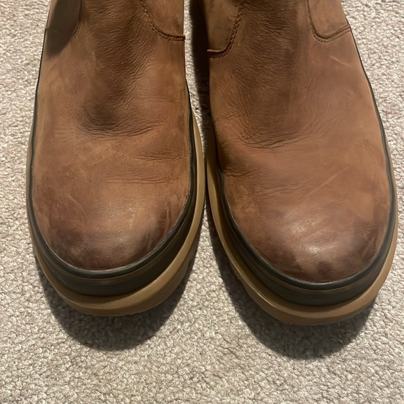 Sorel Hi-Line Chelsea boot - Picture 3 of 6